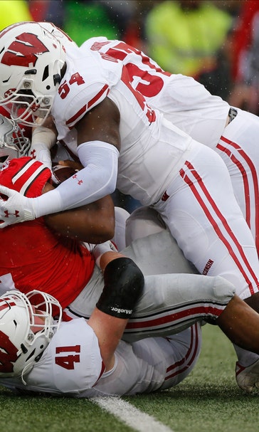 Dobbins, Young, No. 3 Ohio State roll No. 13 Badgers 38-7